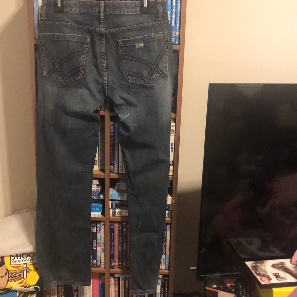 Kenneth Cole Distressed Jeans Medium Wash Jean - Picture 5 of 13
